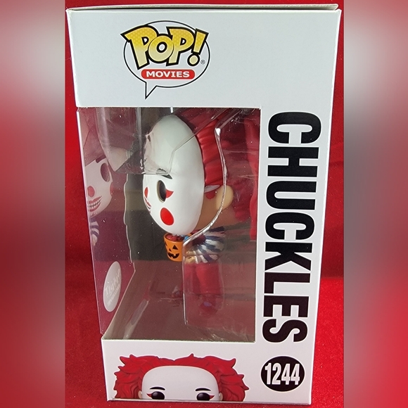 Chuckles spirit exclusive funko # 1244 (nib) with pop protector - Picture 5 of 7